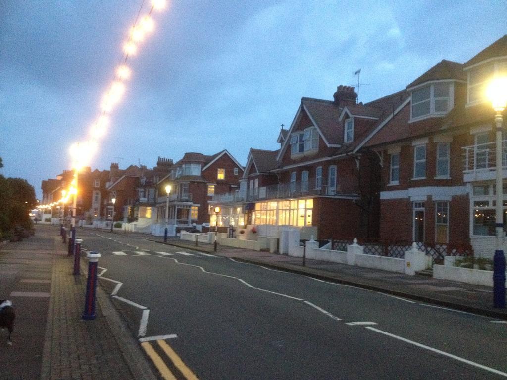 Bay Lodge Guest House Eastbourne Exterior foto